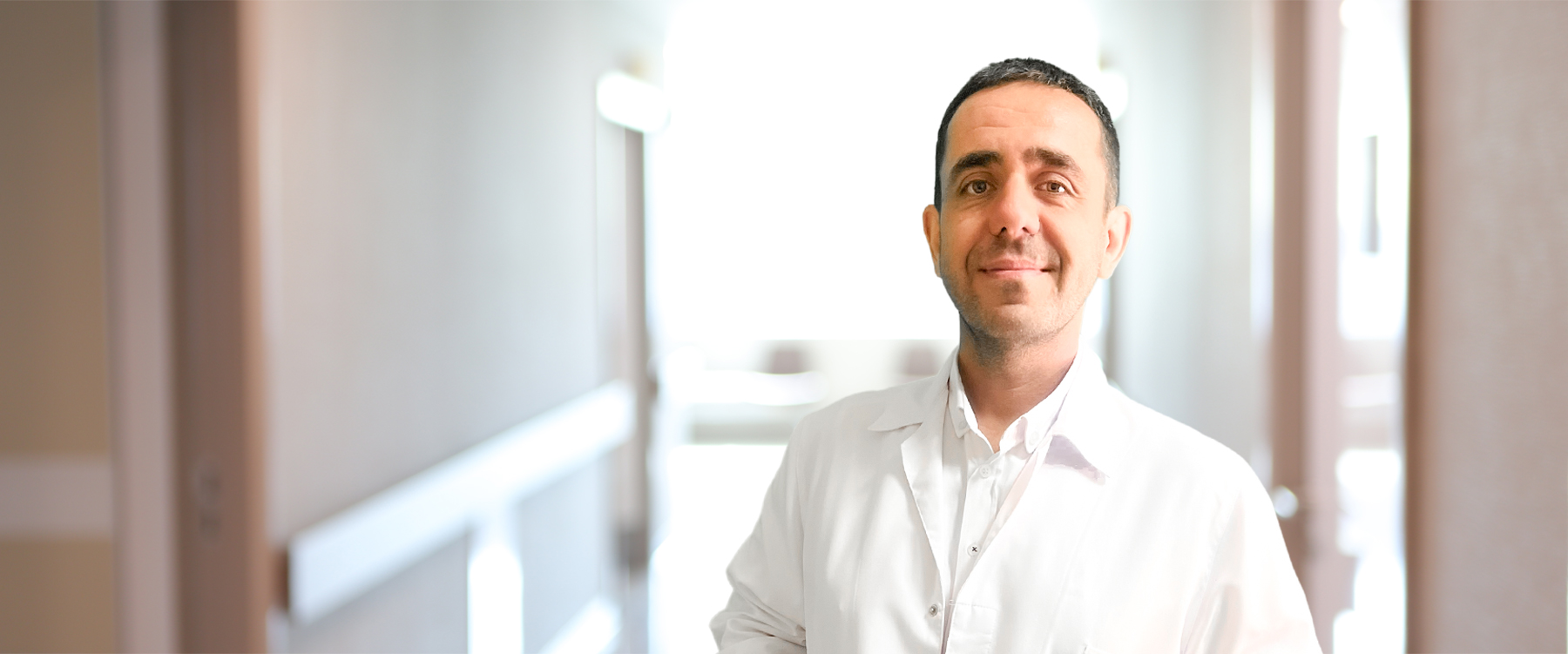 Op. Dr. Hakan Peker